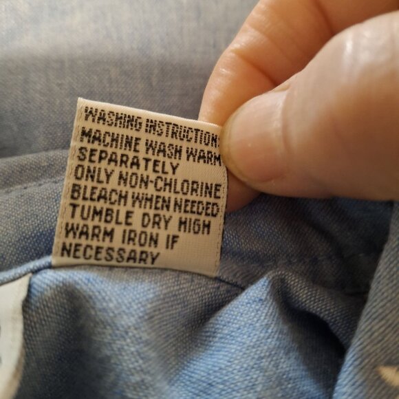 Falls Creek Snowman Embroidered Button-Up Shirt Holiday Christmas Artsy Festival - Picture 6 of 6